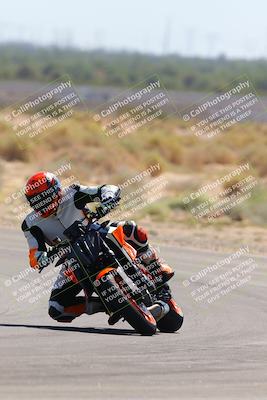 media/Sep-25-2023-Moto Forza (Mon) [[81ffa65e0a]]/B-C Group/Session 3 (Turn 16)/
